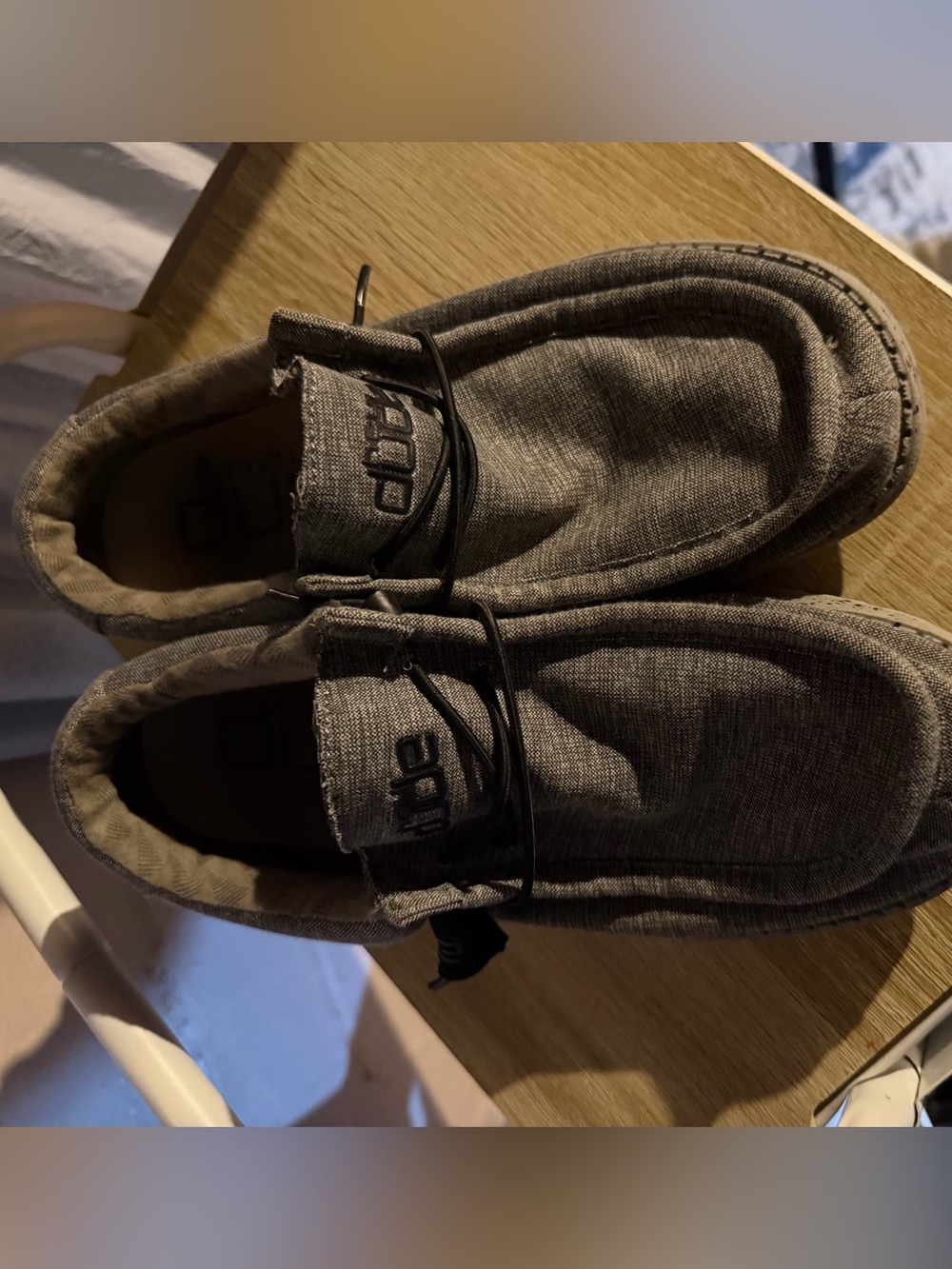 Hey Dude men size 8 gray and black shoes